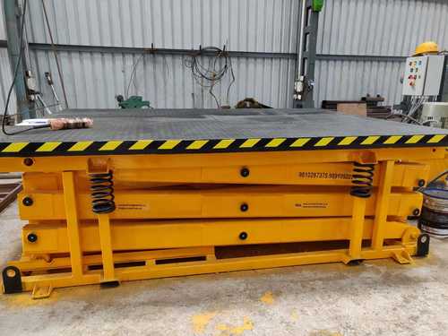 Heavy Duty Scissor Car Lift - Lifting Capacity: 2-4 Tonne