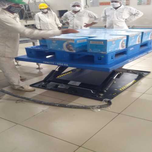 Zero Level Goods Lifts - Material: Stainless Steel